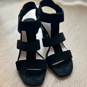 Diane Von Furstenberg Black Strap Heels - 35/5